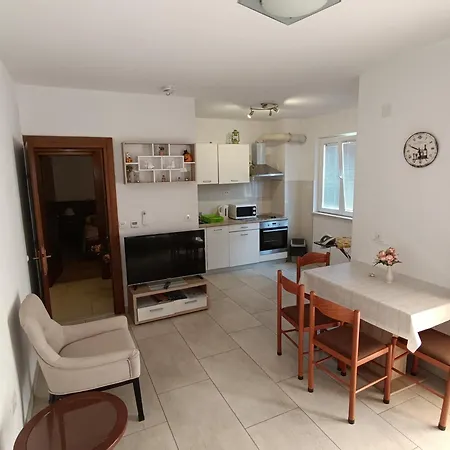 Nema 杜布罗夫尼克